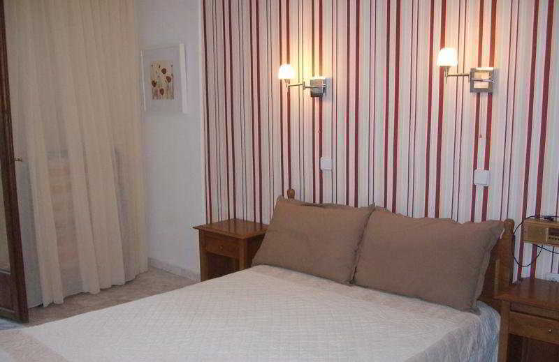 Zephyros Aparthotel โปไลโครโน ภายนอก รูปภาพ