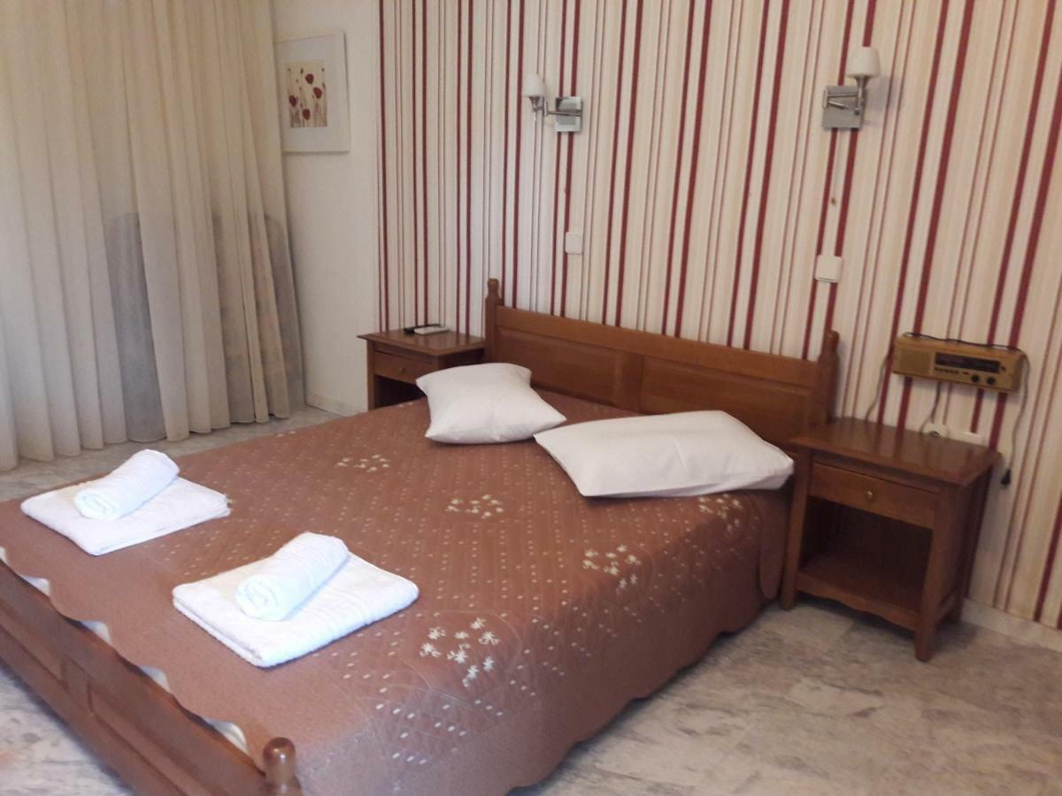 Zephyros Aparthotel โปไลโครโน ภายนอก รูปภาพ