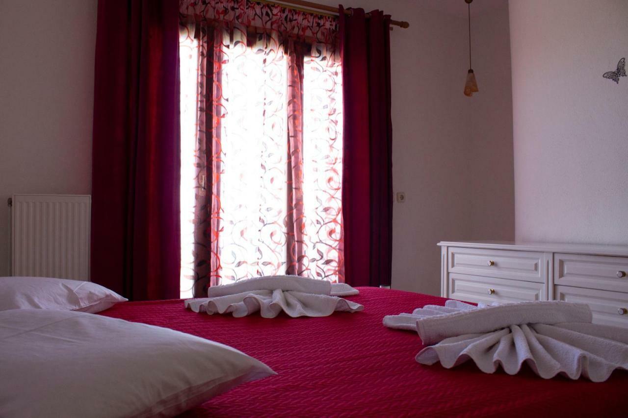 Zephyros Aparthotel โปไลโครโน ภายนอก รูปภาพ
