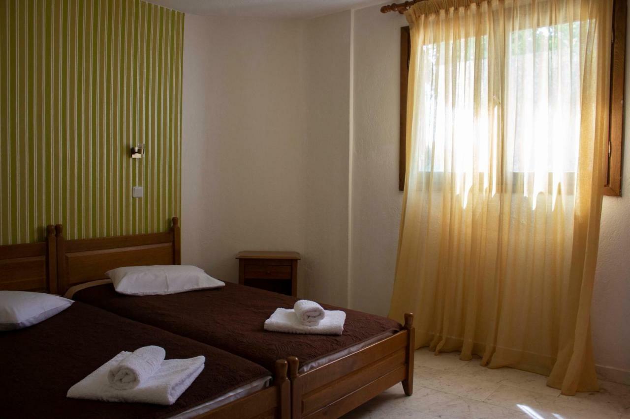 Zephyros Aparthotel โปไลโครโน ภายนอก รูปภาพ