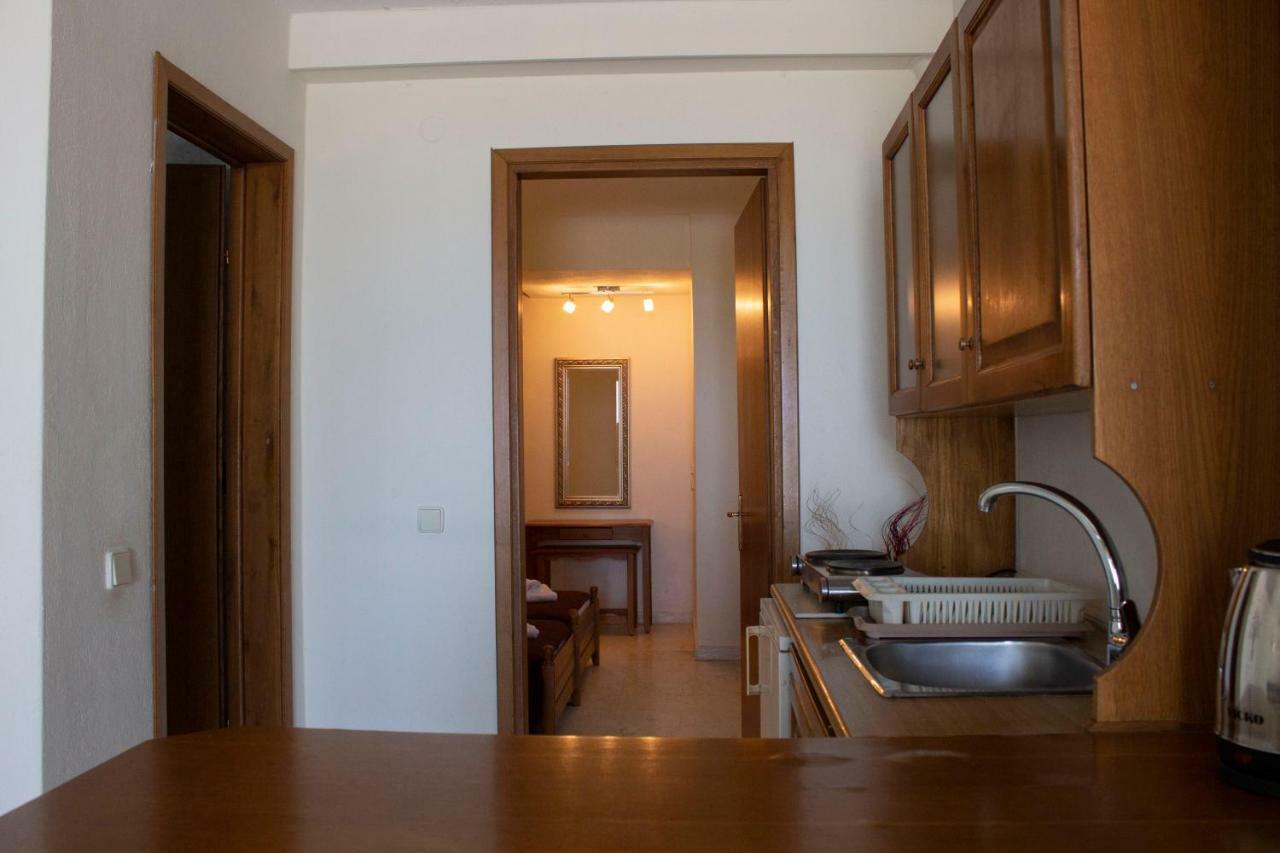 Zephyros Aparthotel โปไลโครโน ภายนอก รูปภาพ