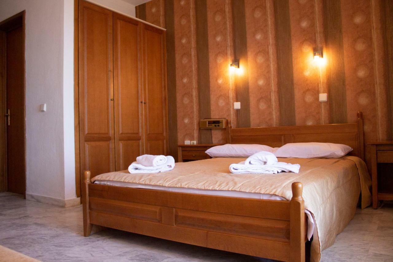 Zephyros Aparthotel โปไลโครโน ภายนอก รูปภาพ