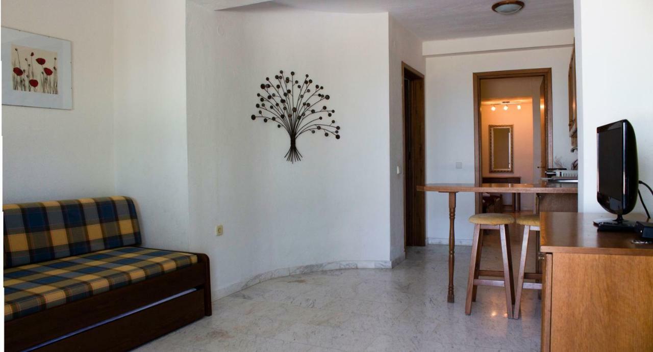 Zephyros Aparthotel โปไลโครโน ภายนอก รูปภาพ